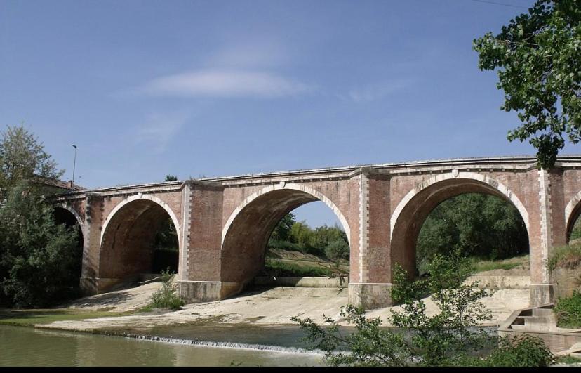 La Sosta - Intero Appartamento Ponte d'Arbia Exterior photo